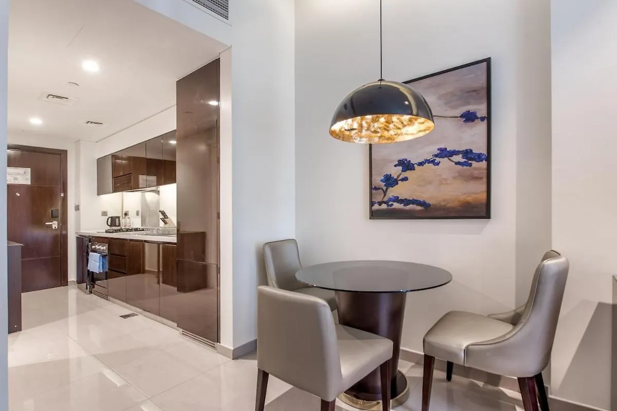 Modern Studio Unit In Business Bay Dubai Apartment
