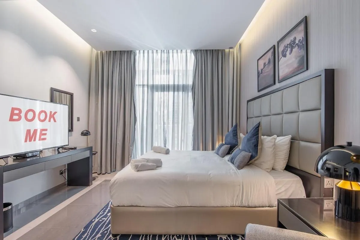 Modern Studio Unit In Business Bay location